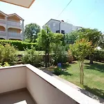 With Parking Space Njivice, Krk - 21860 Apartament Nijvice